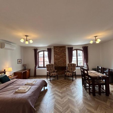 Apartament Stary Rynek 41 Poznan Exterior foto