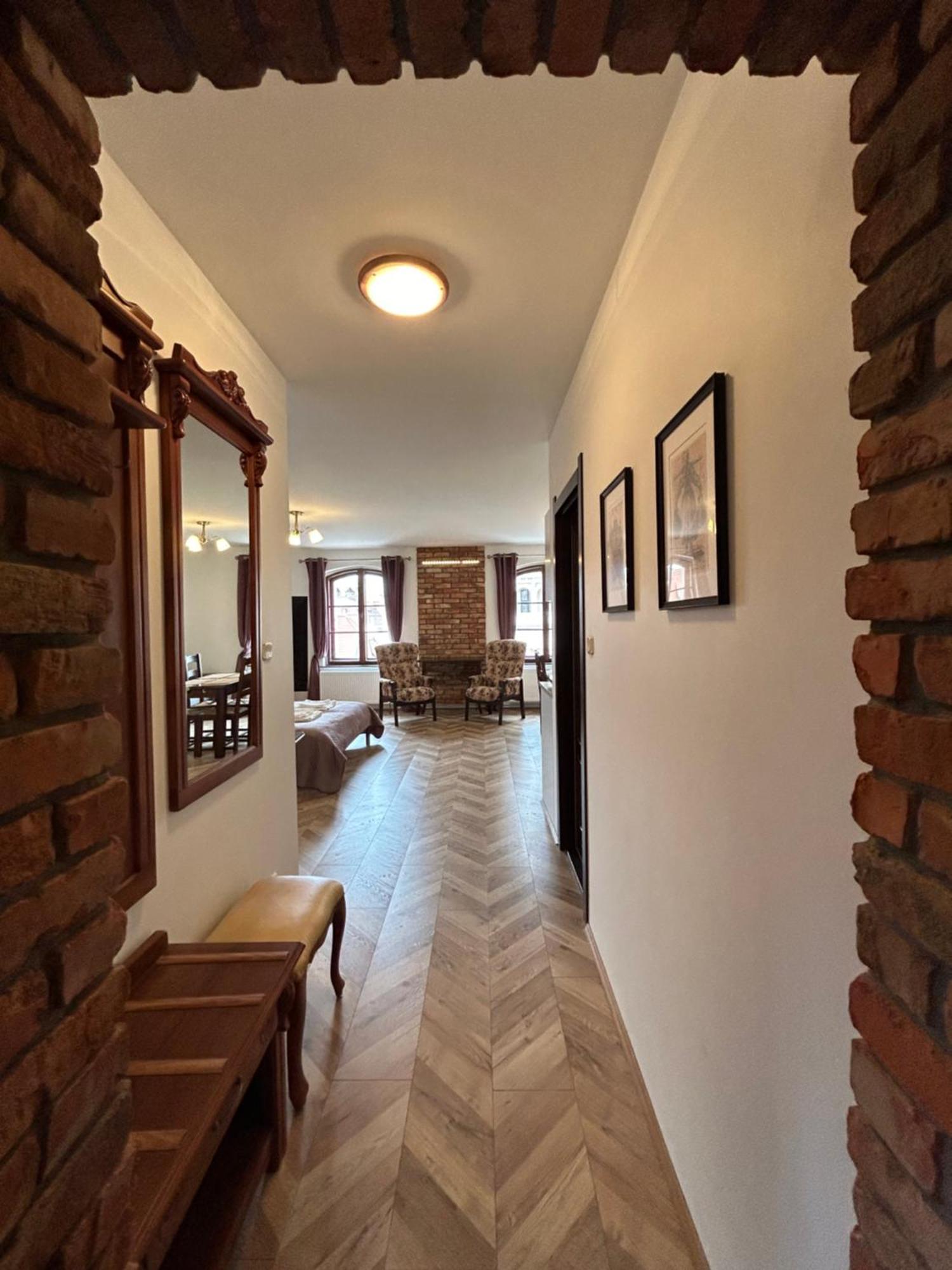 Apartament Stary Rynek 41 Poznan Exterior foto